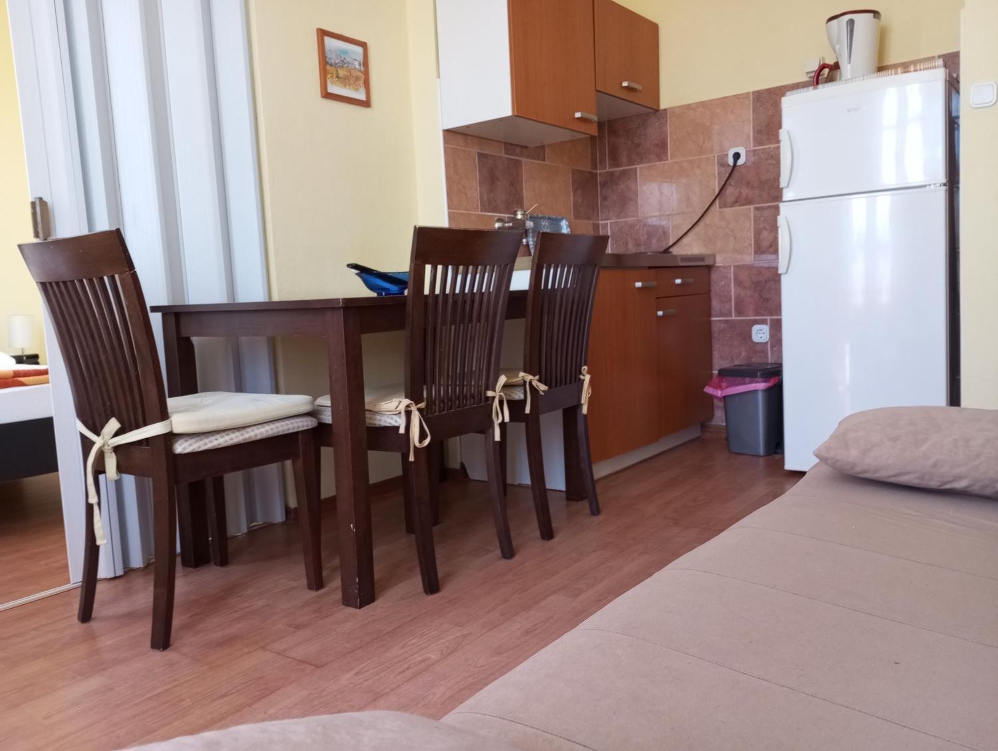 Apartment Adriana *